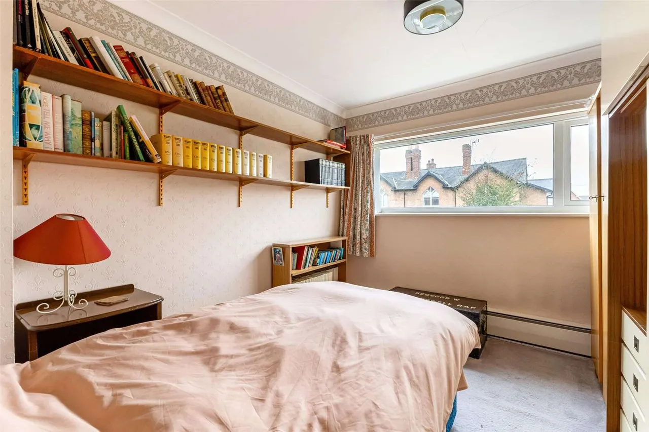 St. Johns Road, Chester, Cheshire, CH4 7AL, photo 9