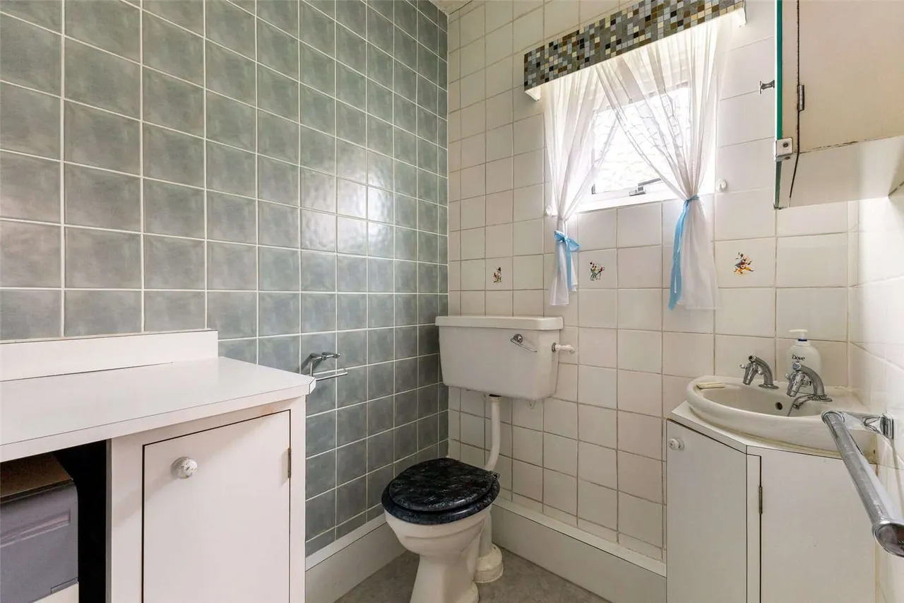 St. Johns Road, Chester, Cheshire, CH4 7AL, photo 10