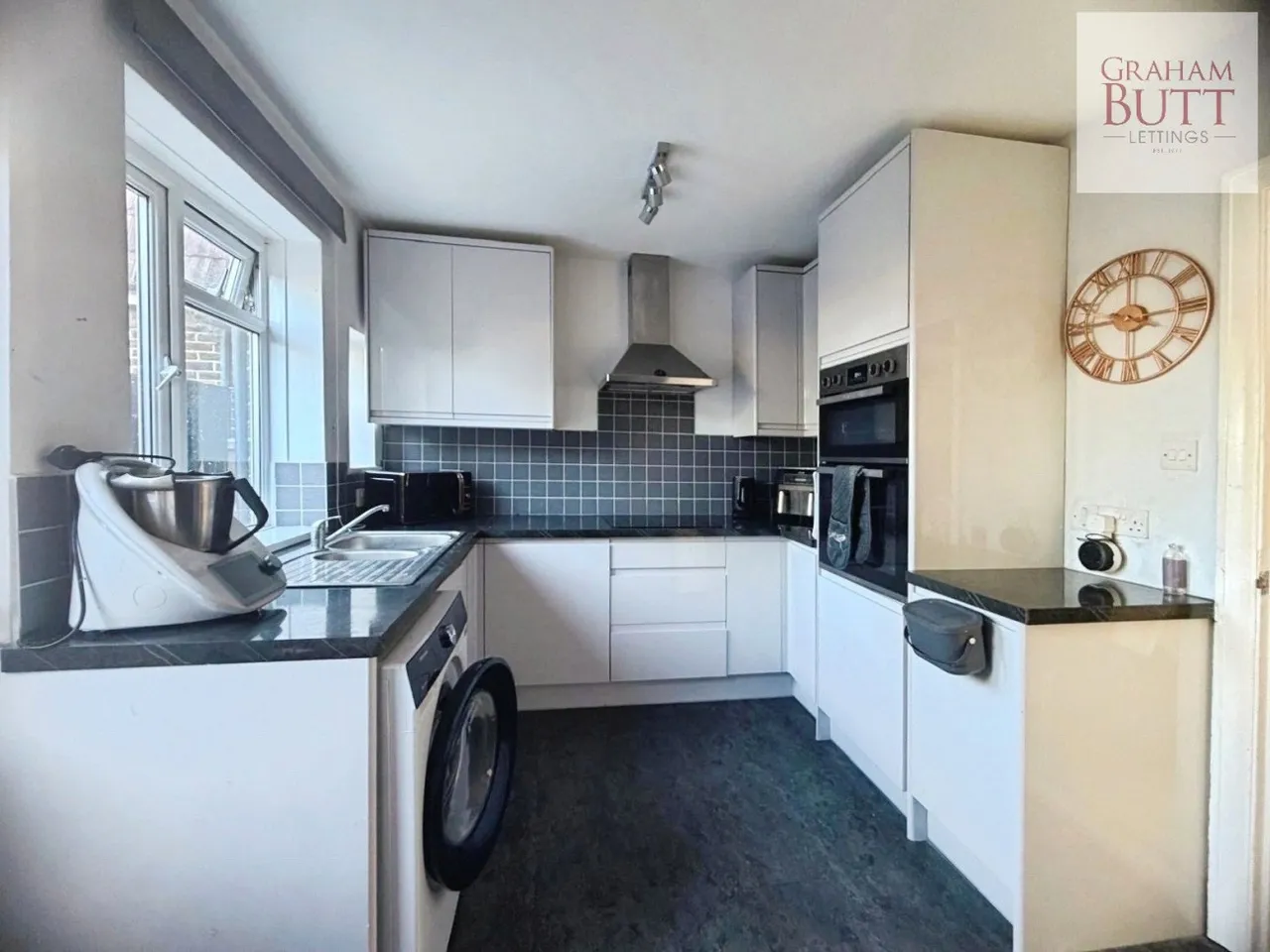 Rustington, Littlehampton, BN16, photo 4