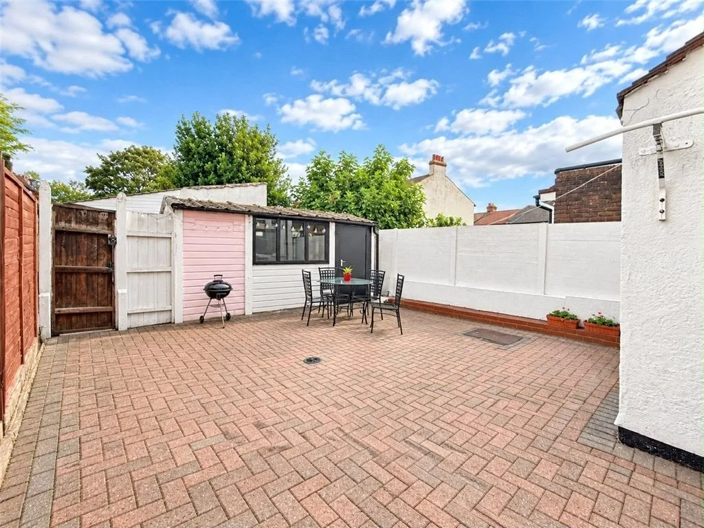 Colliers Water Lane, Thornton Heath, CR7, photo 11