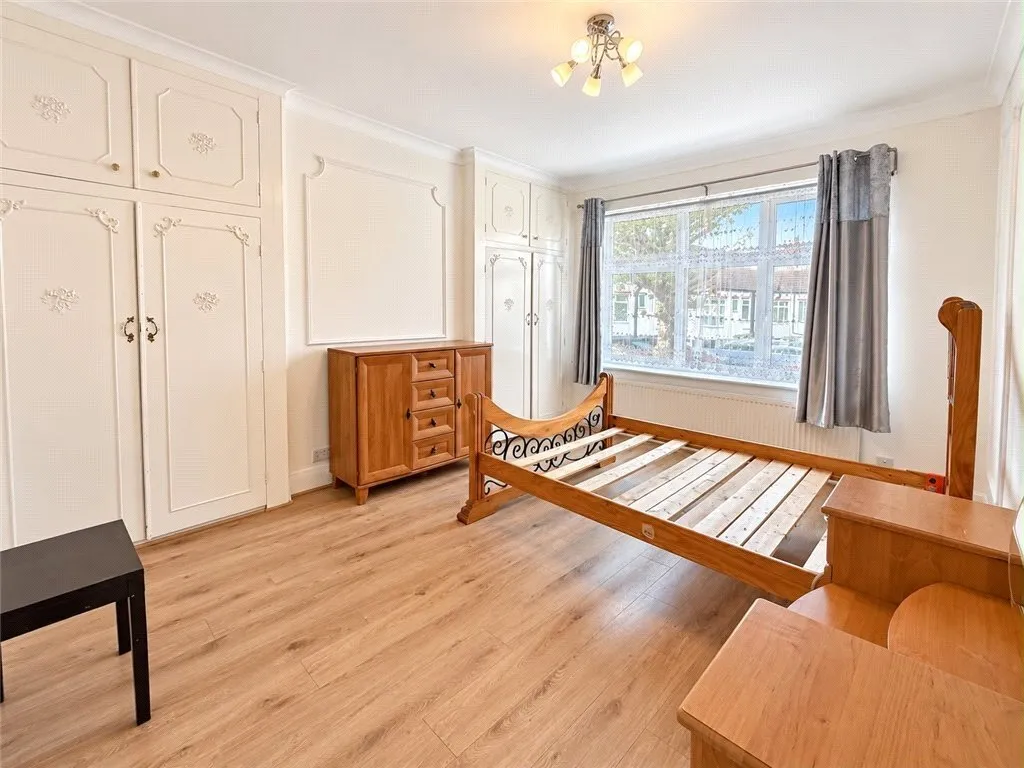 Colliers Water Lane, Thornton Heath, CR7, photo 8