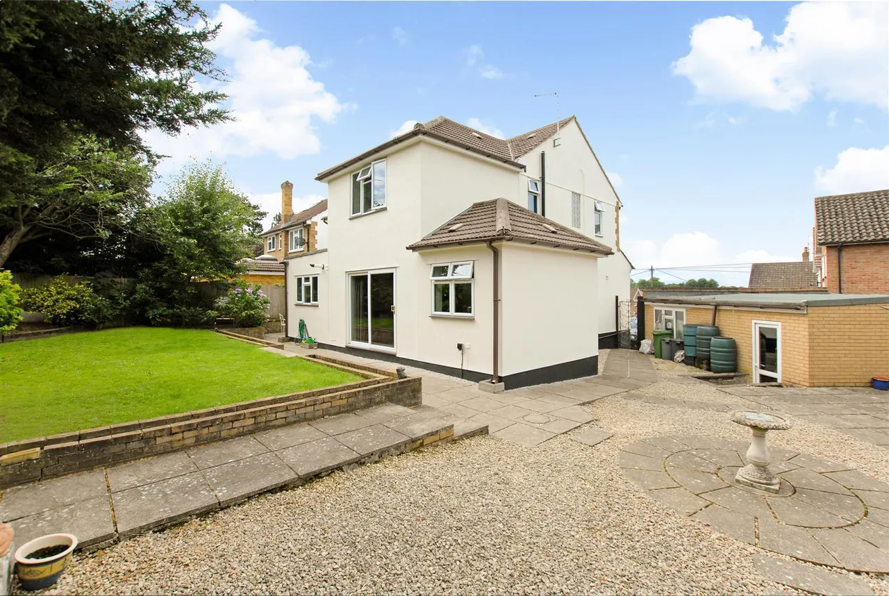 Maylands Drive, Uxbridge, photo 8
