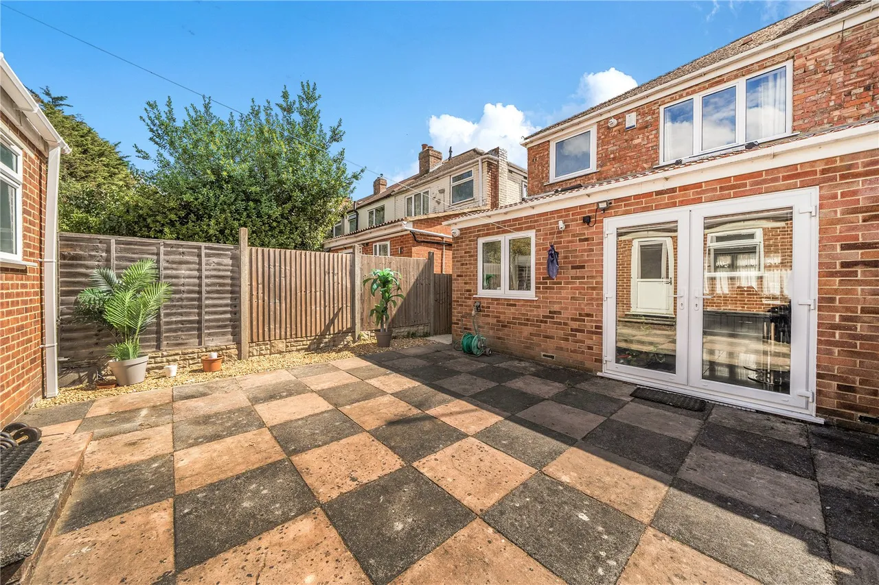 Woodhouse Avenue, Perivale, UB6, photo 10