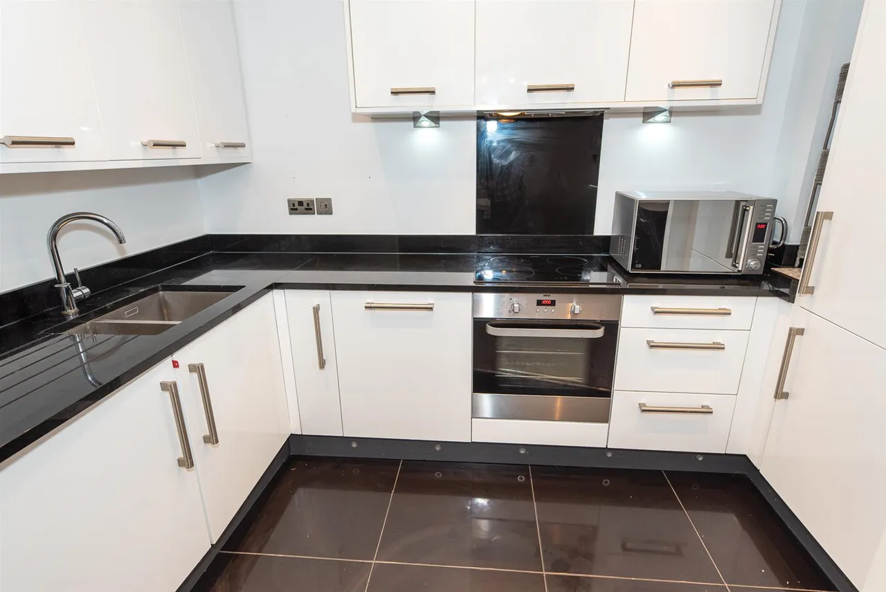 Shingly Place, North Chingford, E4, photo 7
