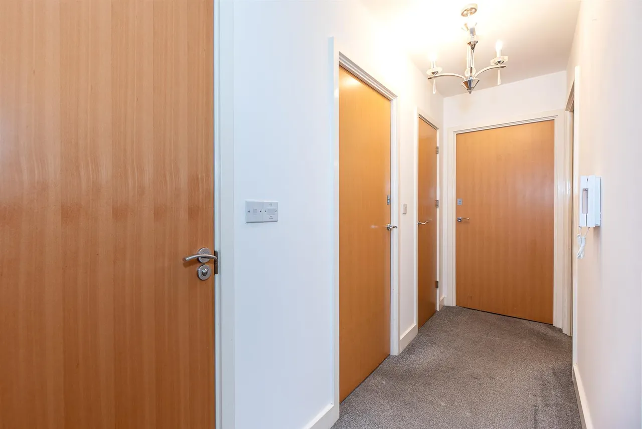 Shingly Place, North Chingford, E4, photo 24