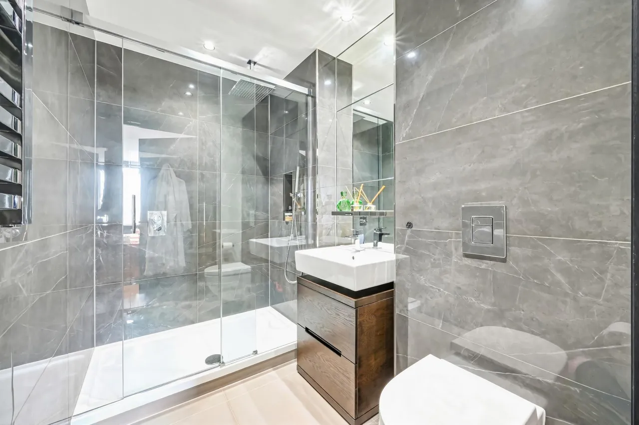 Queenstown Road, SW11, photo 4