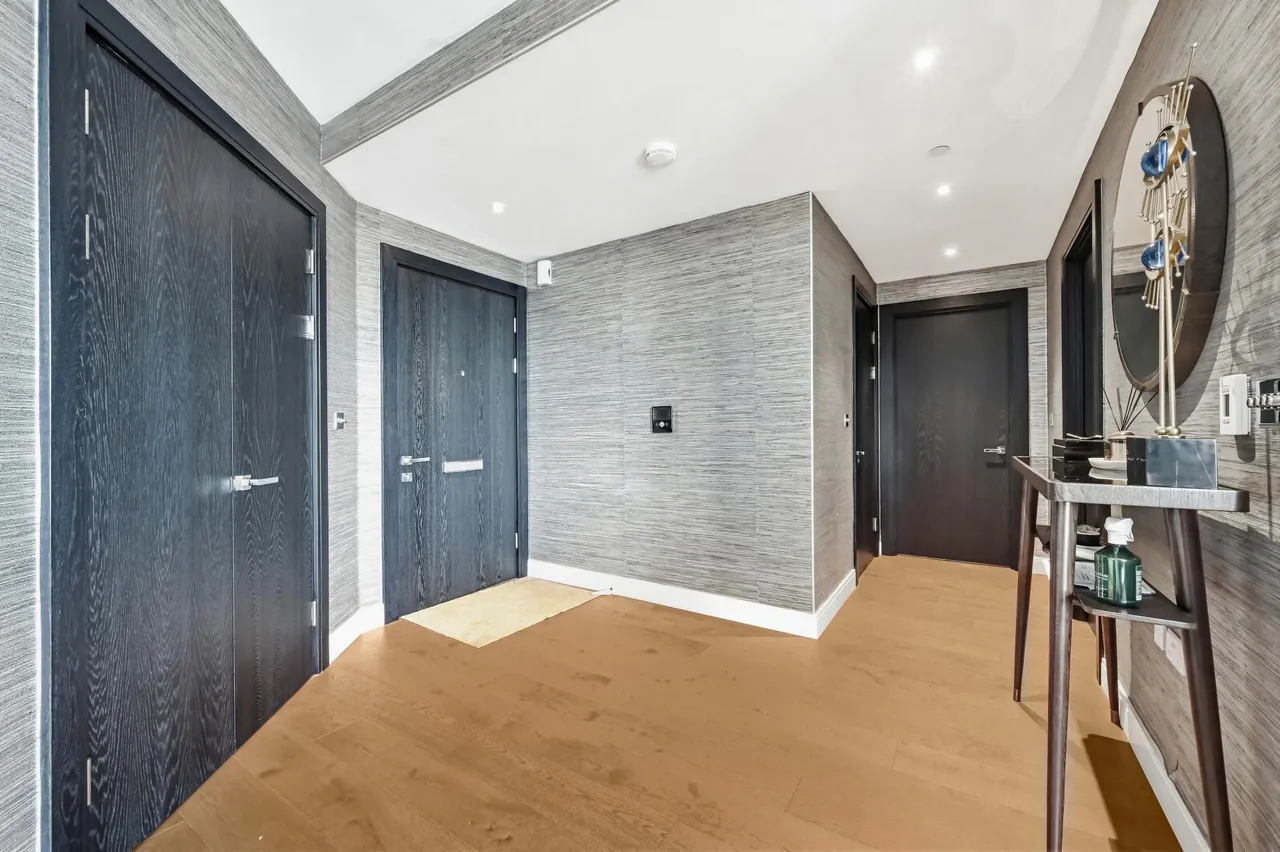 Queenstown Road, SW11, photo 10