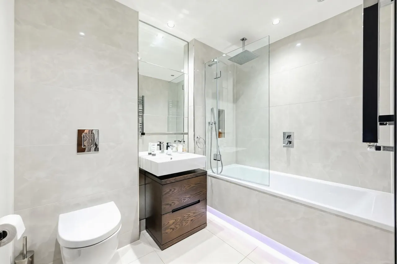 Queenstown Road, SW11, photo 11