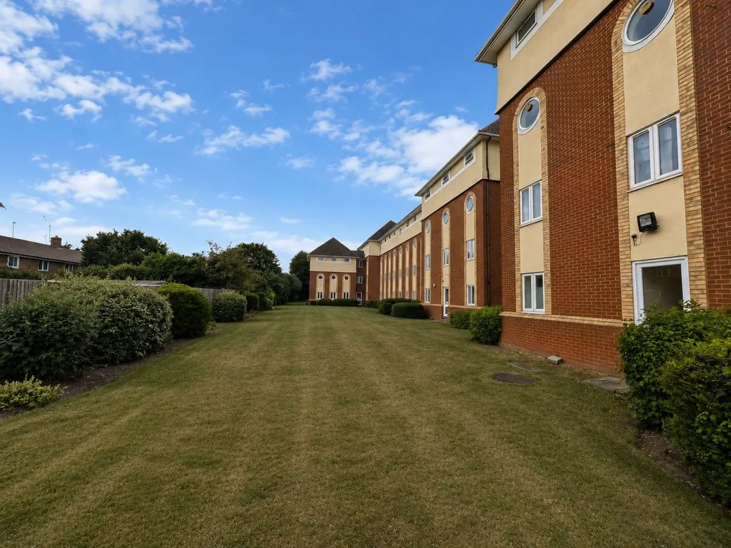 Walsingham Close, Hatfield, AL10, photo 12