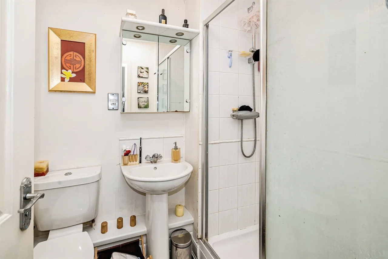 Eaton Avenue, Slough, SL1, photo 12