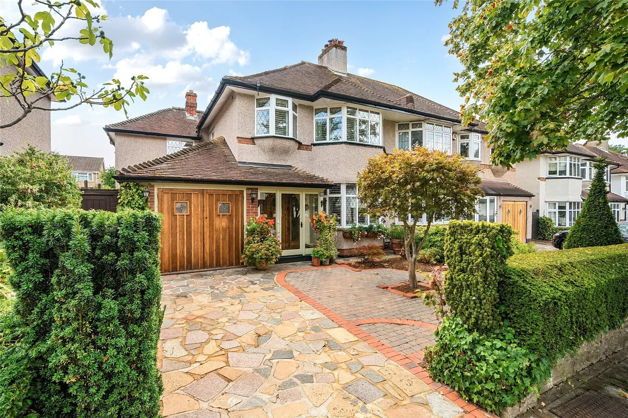 4 bed house for sale — Romany Rise, Orpington, BR5