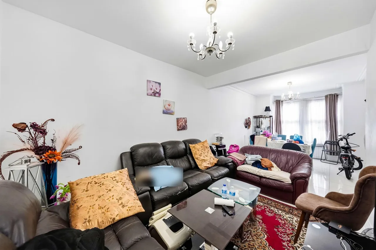 Hampton Road, Ilford, IG1, photo 2