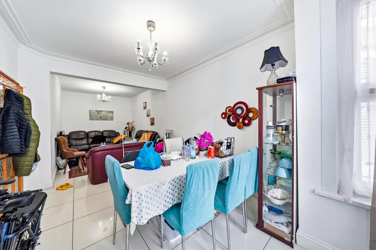 Hampton Road, Ilford, IG1, photo 6