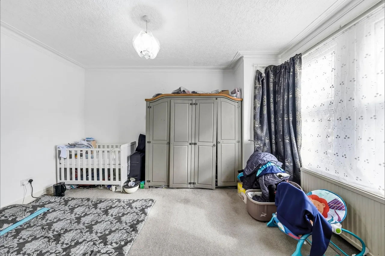 Hampton Road, Ilford, IG1, photo 11