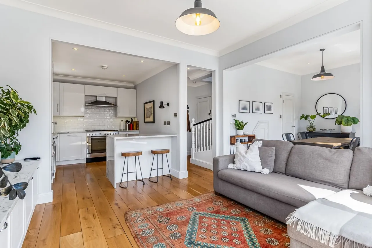Fordwych Road, London, NW2, photo 4