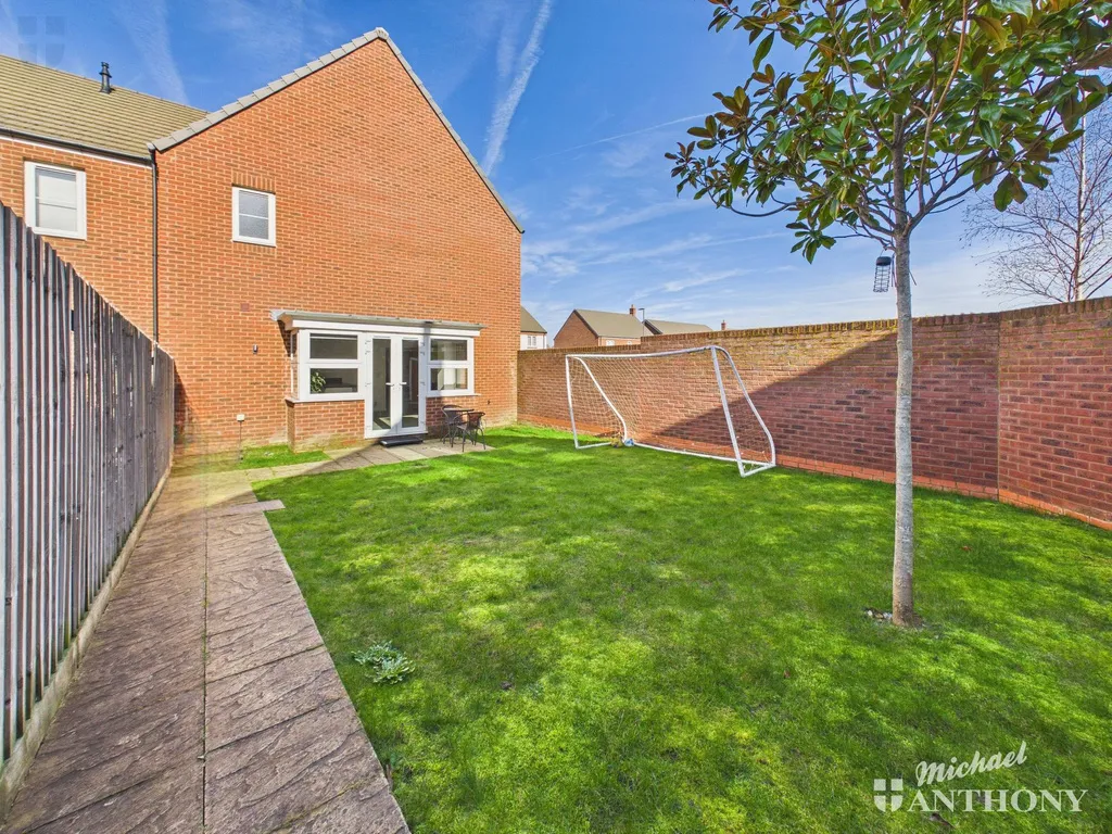 Rome Avenue, Aylesbury, HP21 9GW, photo 3