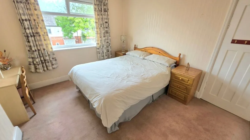 Rivington Grove, Audenshaw, M34, photo 18