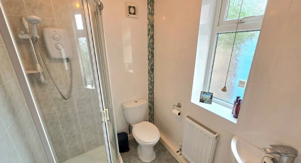 Rivington Grove, Audenshaw, M34, photo 13