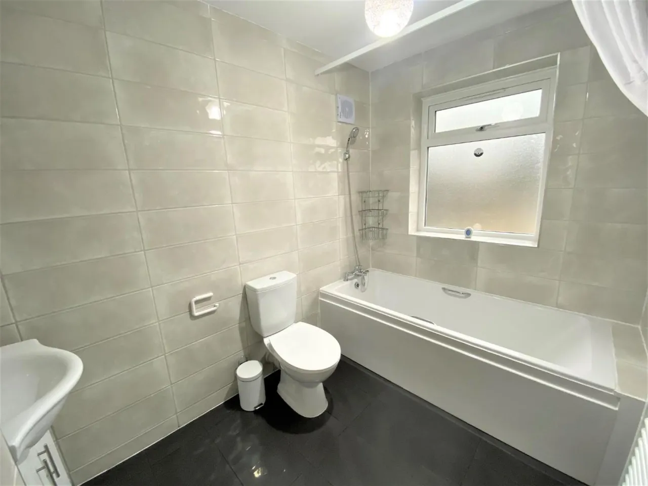 Shakespeare Avenue, Hayes, Middlesex, UB4 0BG, photo 7