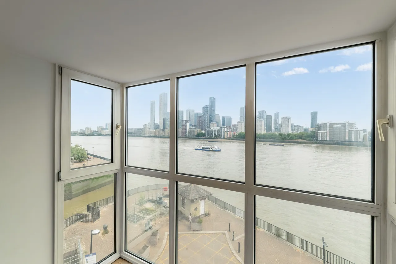 Princes Court, London, SE16, photo 10