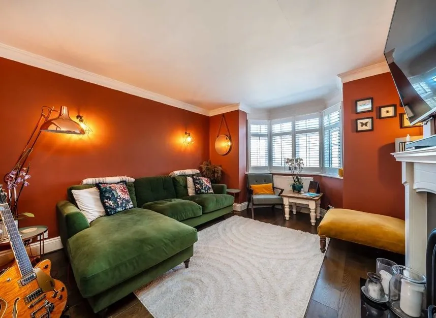 Vicarage Road, Sunbury-On-Thames, TW16, photo 2