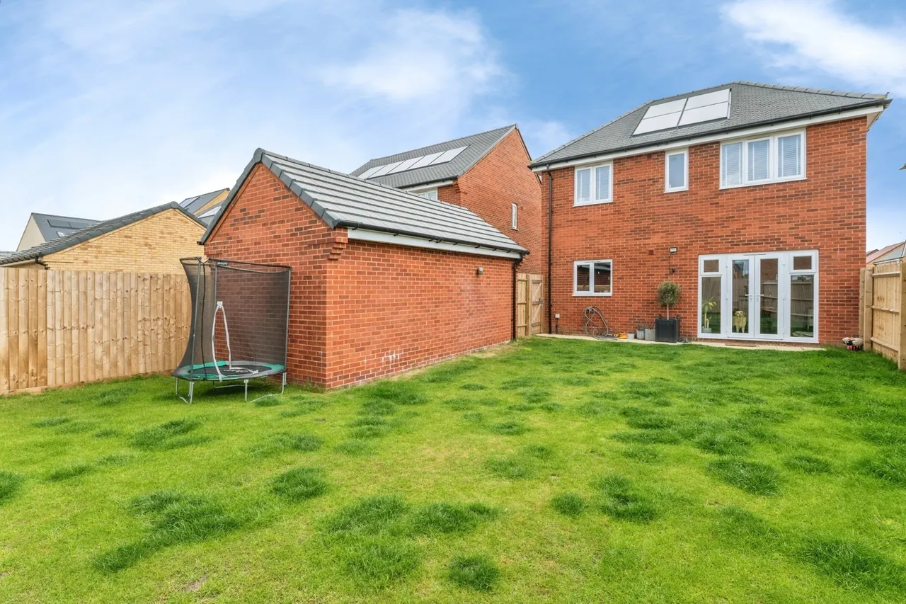 Curlew Mews, ROCHFORD, Essex, SS4, photo 2
