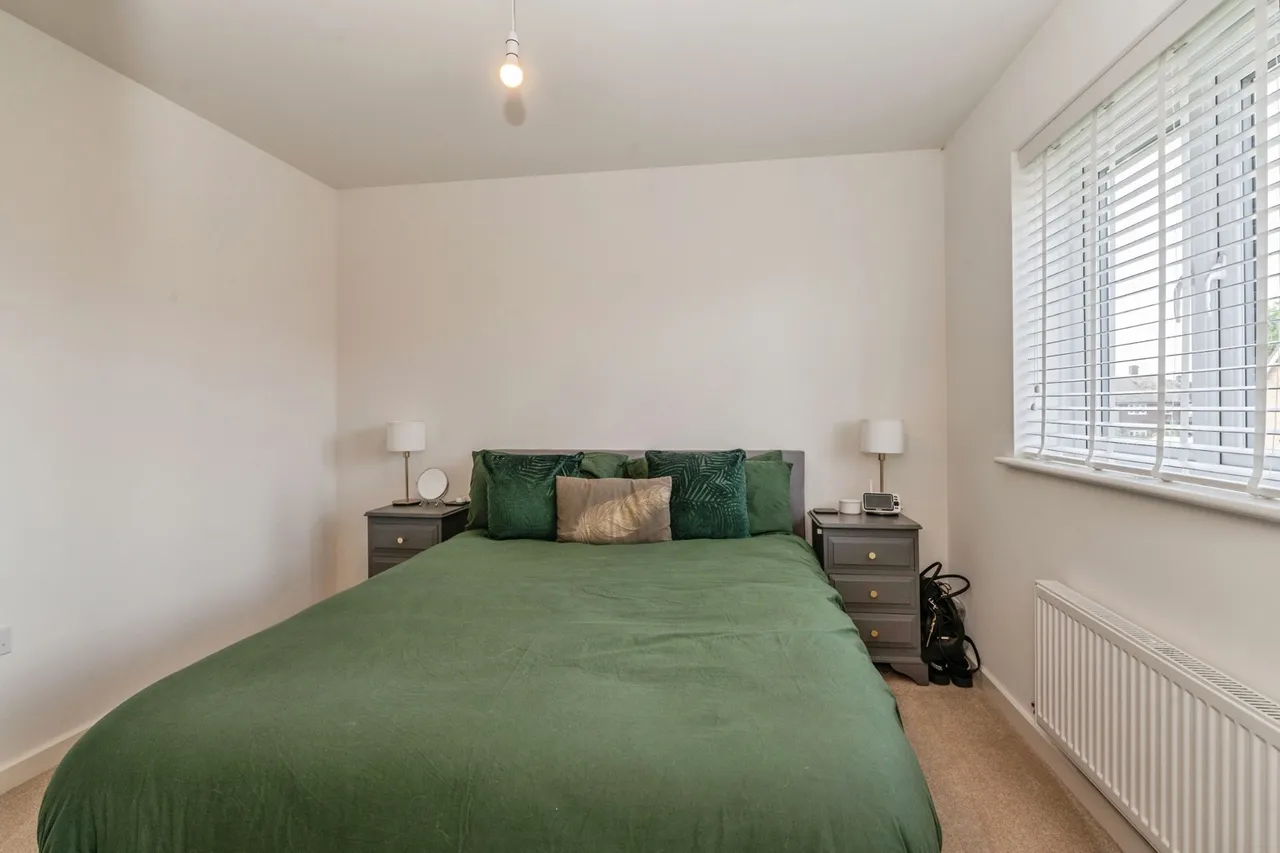 Curlew Mews, ROCHFORD, Essex, SS4, photo 12