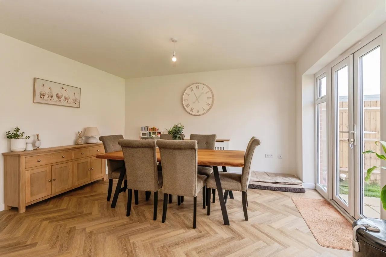 Curlew Mews, ROCHFORD, Essex, SS4, photo 5