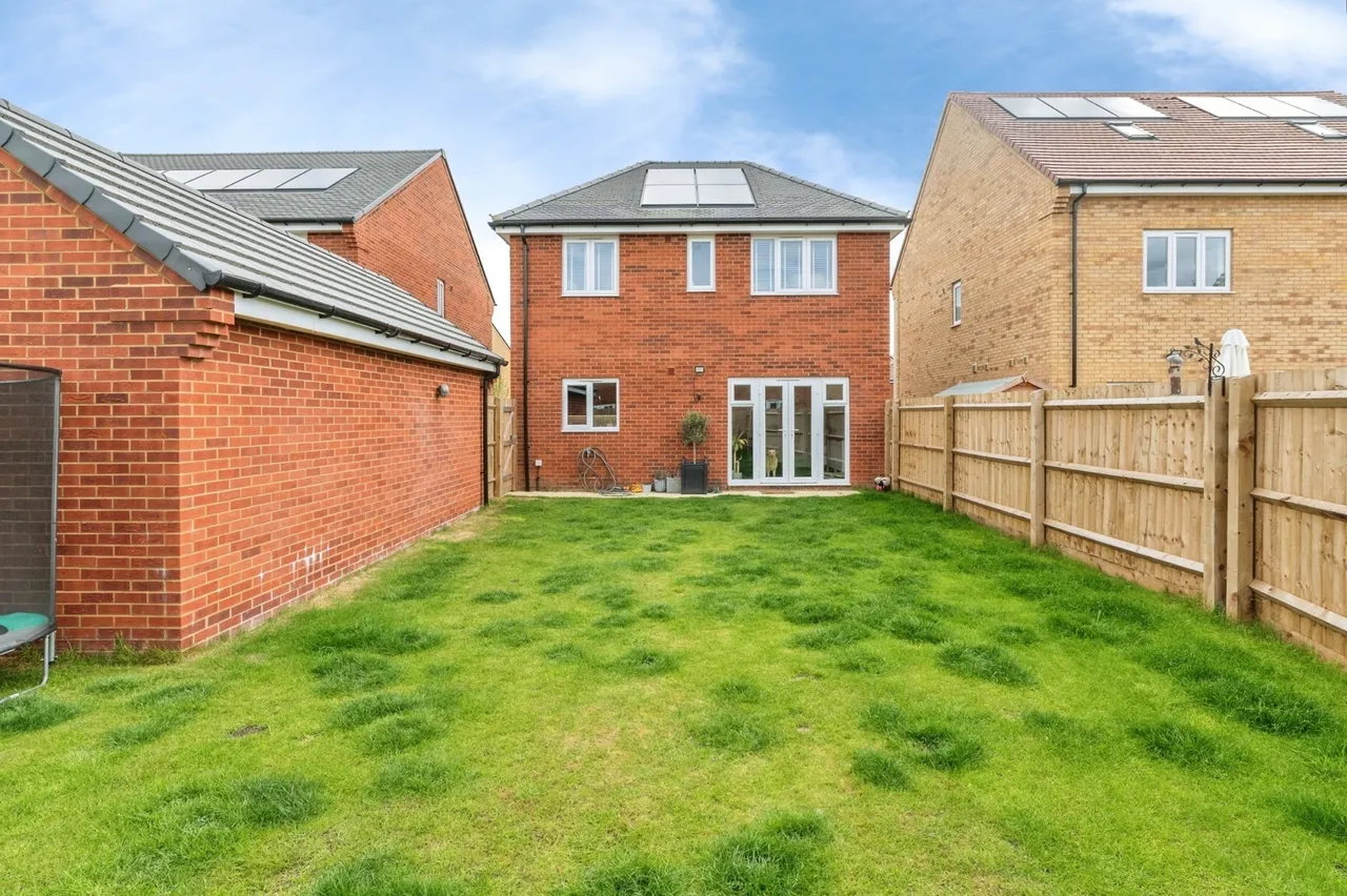 Curlew Mews, ROCHFORD, Essex, SS4, photo 18