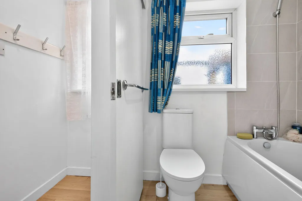 Morpeth NE65 0DH, NE65, photo 14