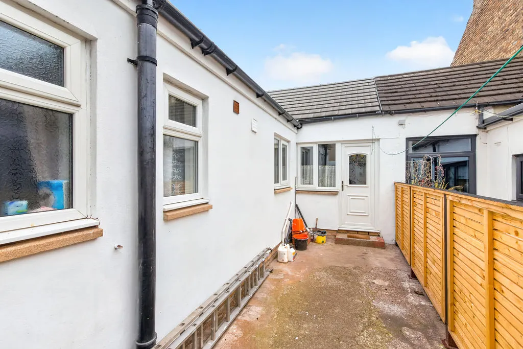 Morpeth NE65 0DH, NE65, photo 17