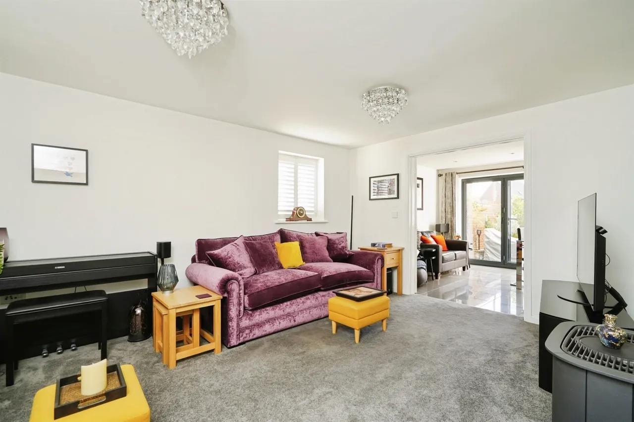 Ascot Way, Bicester, OX26, photo 11