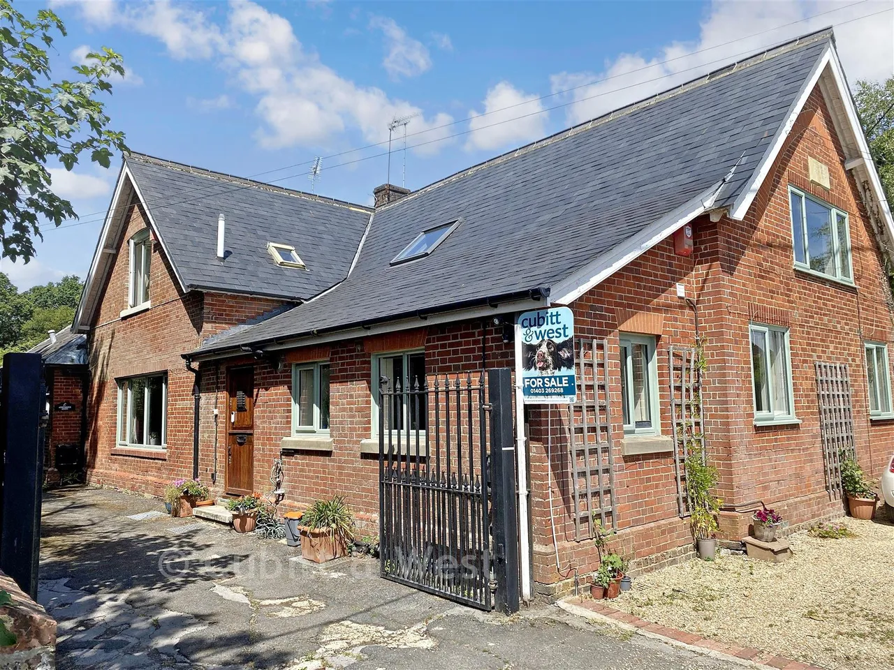 4 bed character property for sale, Jolesfield, Partridge Green, RH13