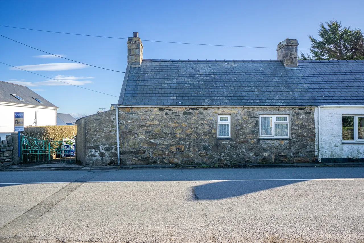 Bryn Hedd, Mynytho, Pwllheli, Gwynedd, LL53 7RF, photo 7