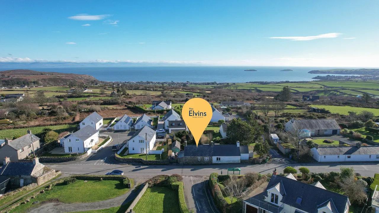 Bryn Hedd, Mynytho, Pwllheli, Gwynedd, LL53 7RF, photo 2