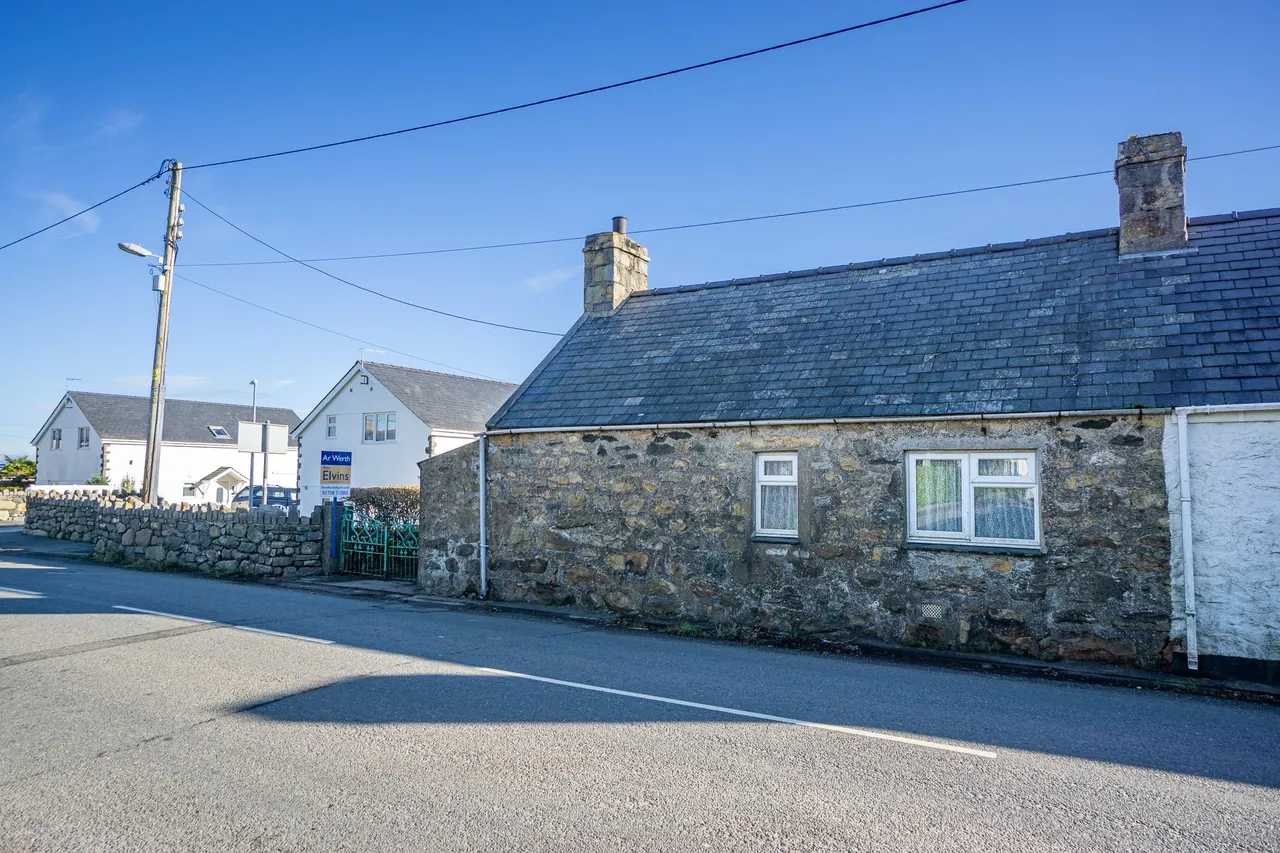 Bryn Hedd, Mynytho, Pwllheli, Gwynedd, LL53 7RF, photo 8