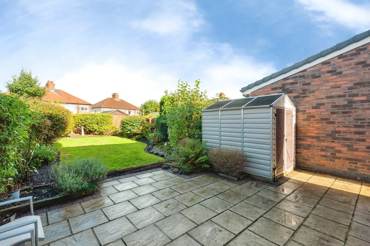 Almonds Green, Liverpool, L12, photo 15