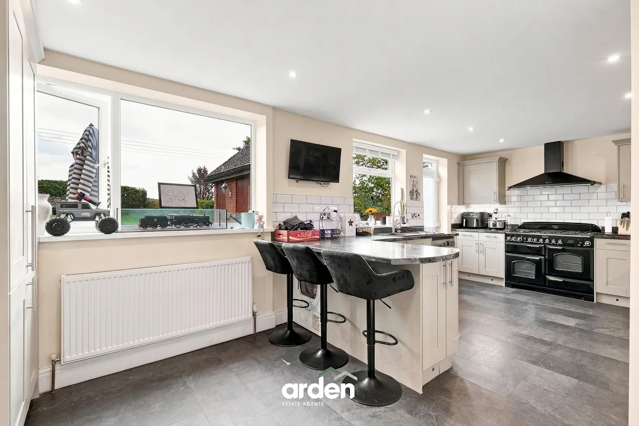 Birmingham Road, Marlbrook, B61, photo 6