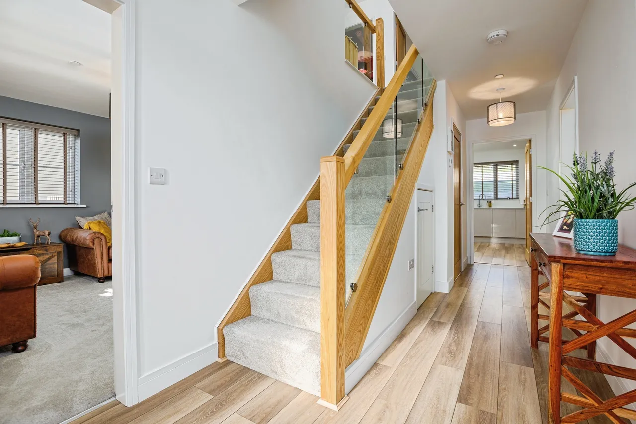 Swan Bank, Pool Quay, SY21, photo 7