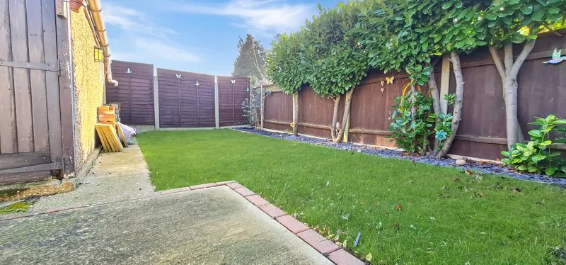Eastwood Park Drive, Eastwood, Essex, SS9 5RR, photo 16
