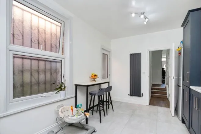 William Street, Leyton, E10, photo 10