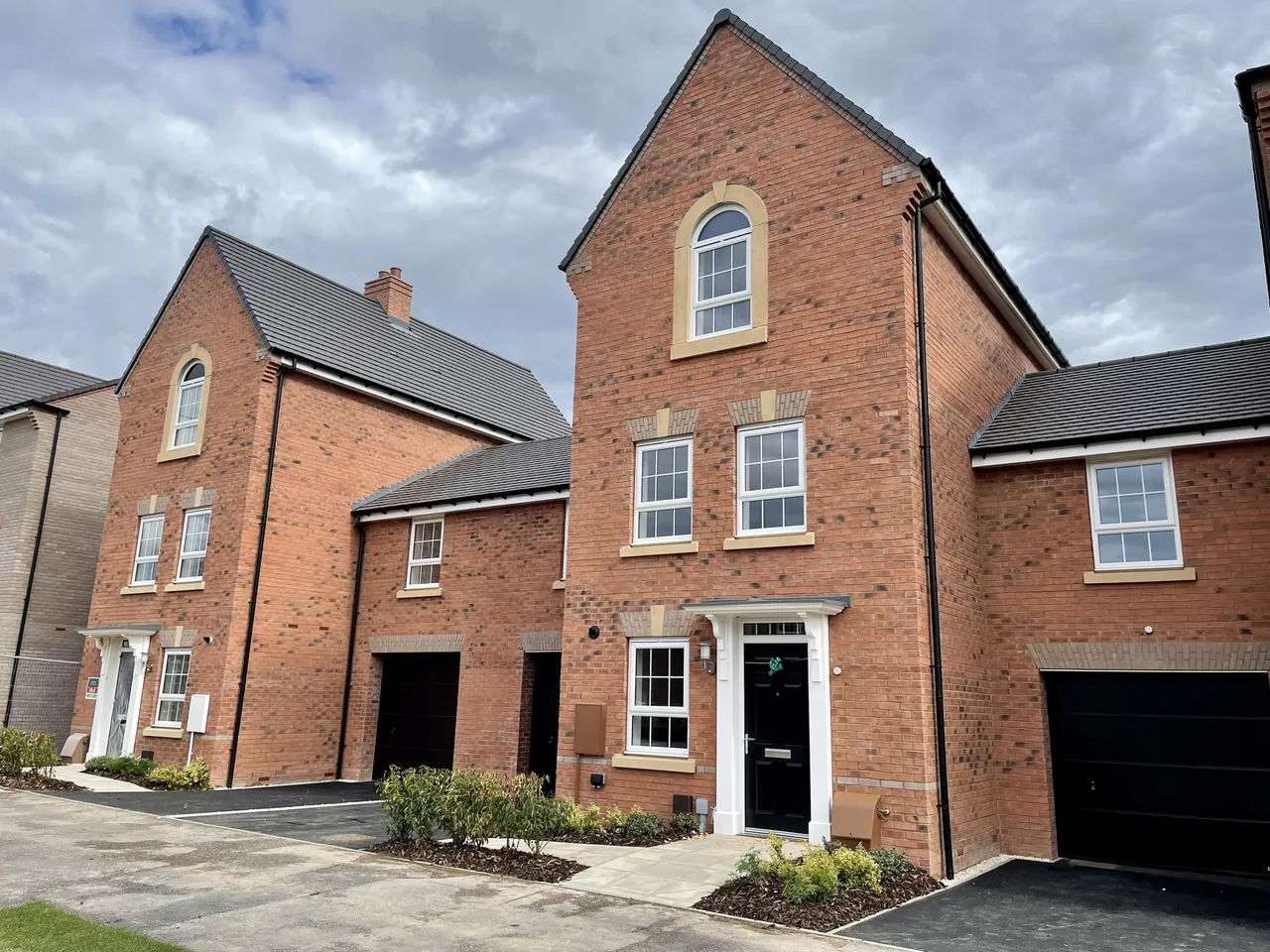 4 bed property to rent, Tay Road, Lubbesthorpe, LE19