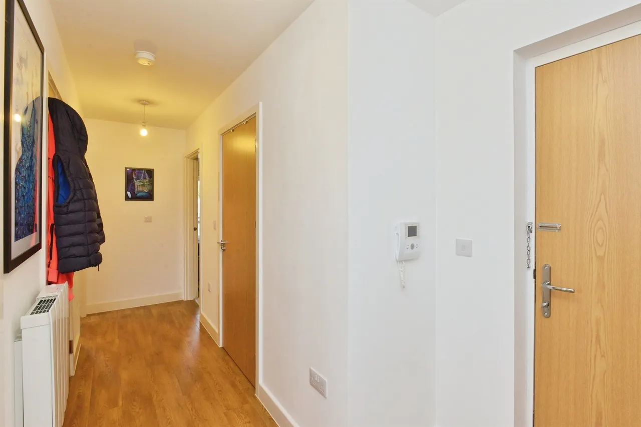 Harvard Way, Oakgrove, Milton Keynes, photo 9