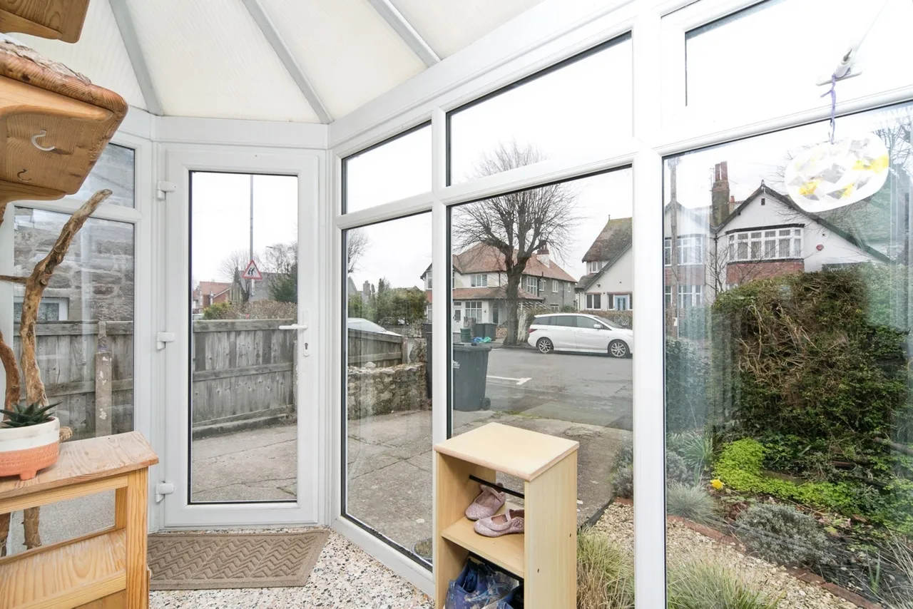 Rhos Road, Rhos on Sea, LL28, photo 18