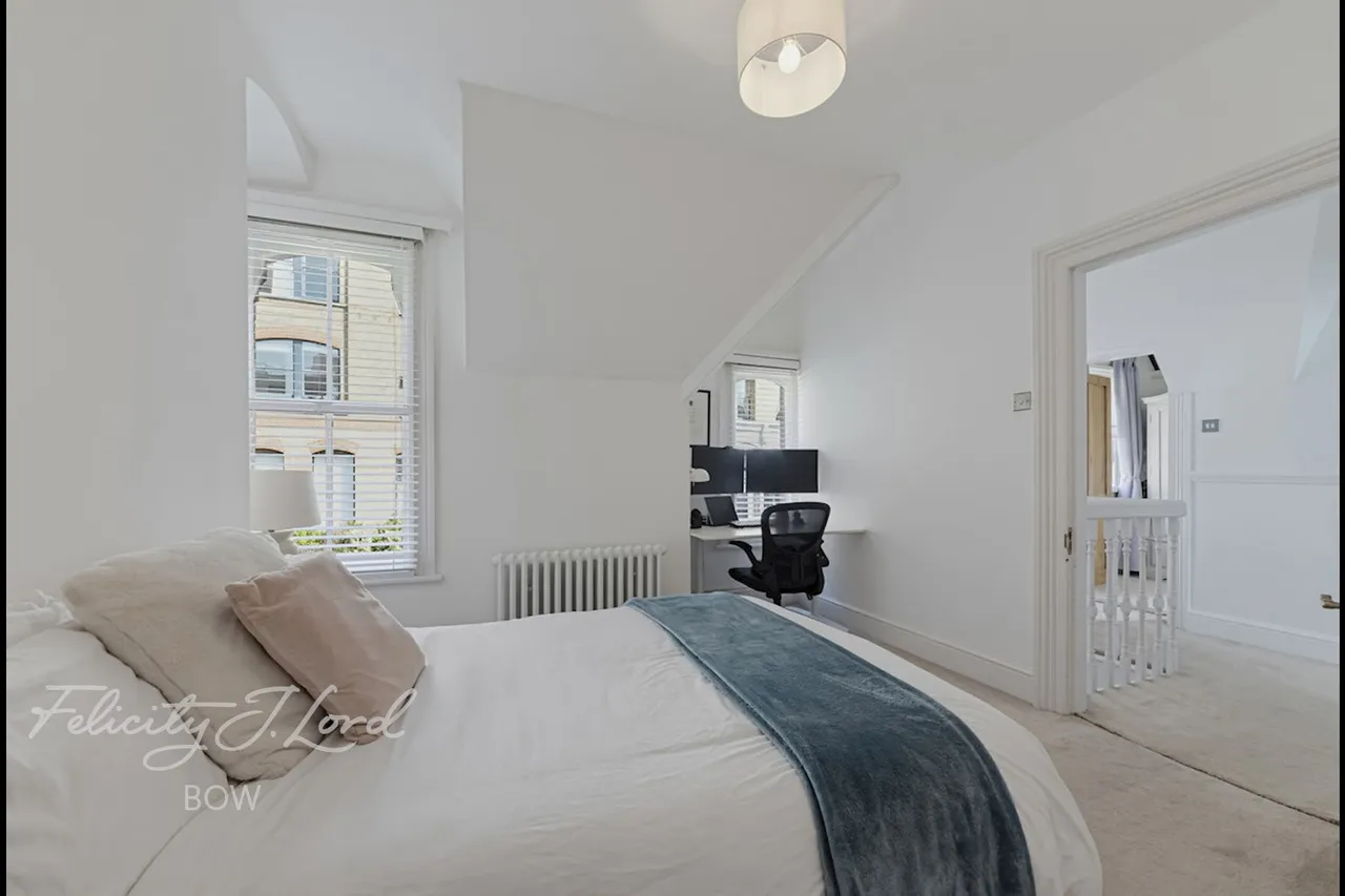 Fairfield Road, London, photo 13