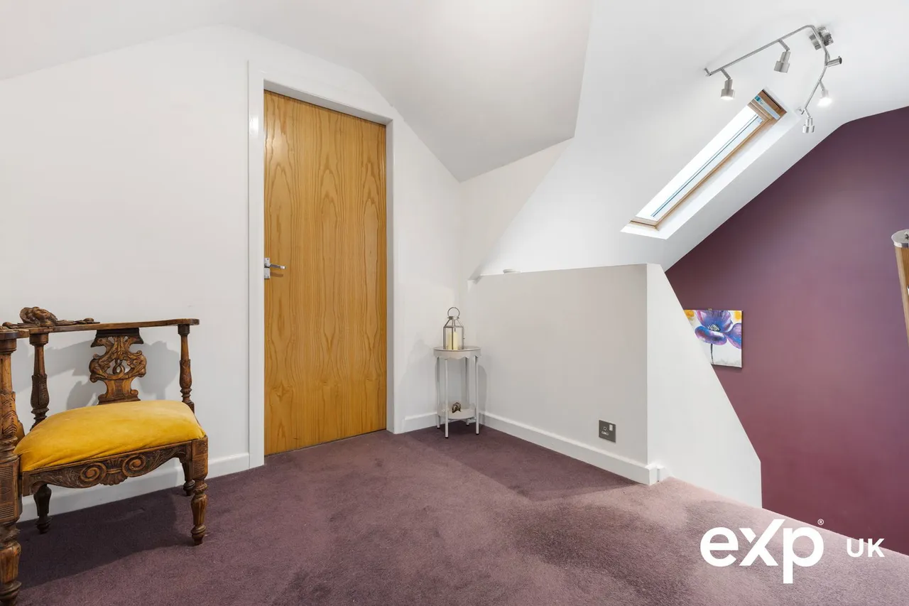 Winster Avenue, Ravenshead, photo 14