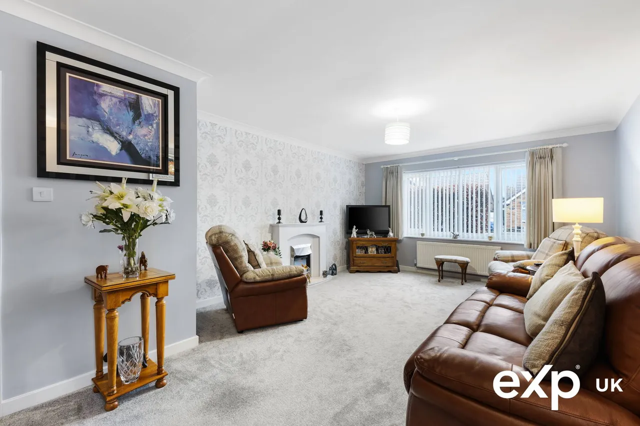 Winster Avenue, Ravenshead, photo 6