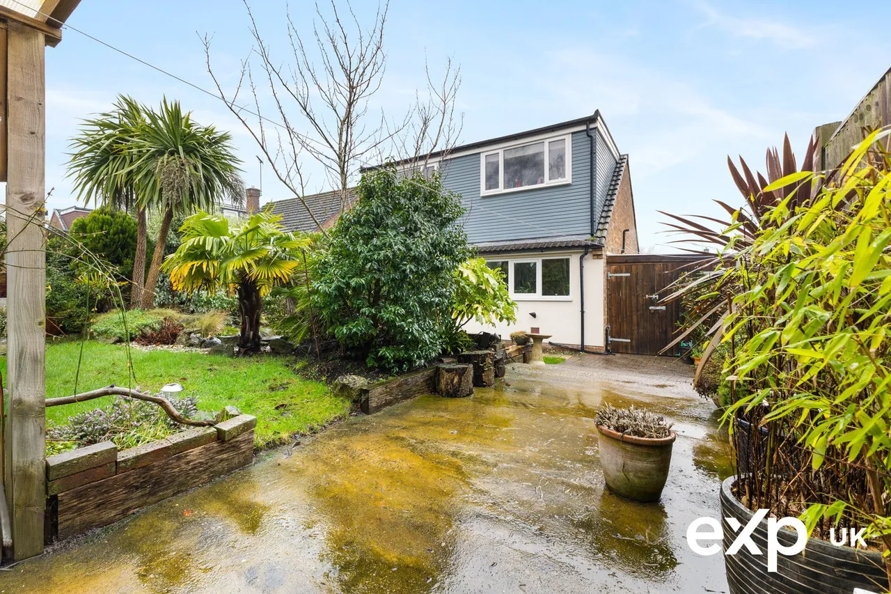 Winster Avenue, Ravenshead, photo 23