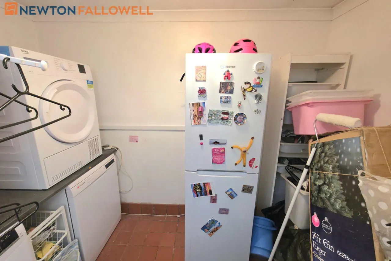 Park Hall Road, Mansfield Woodhouse, NG19, photo 20
