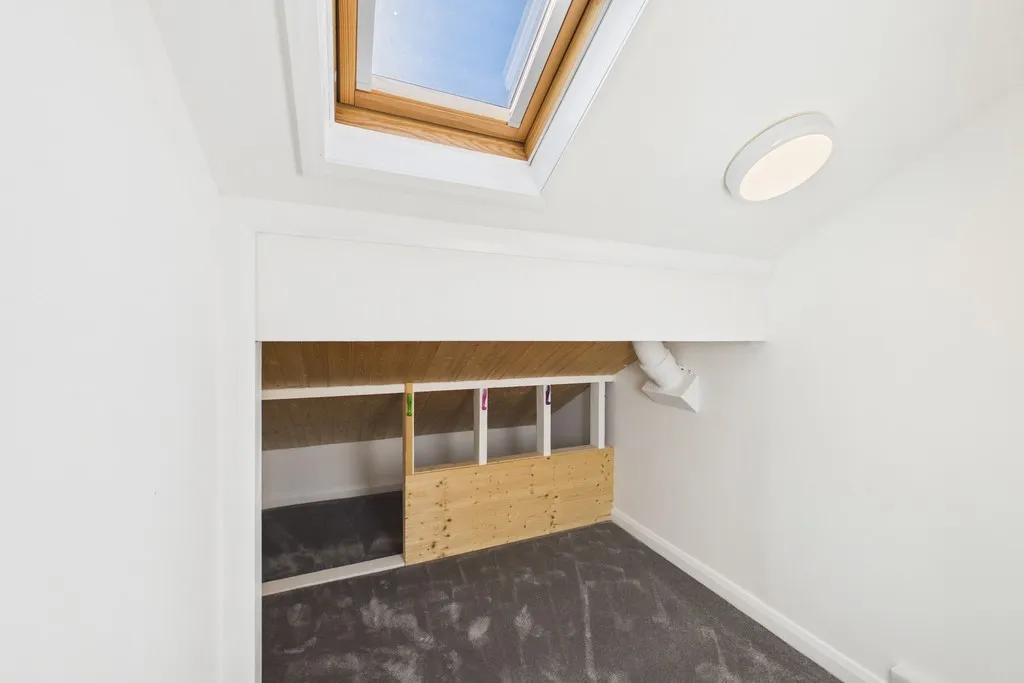 Chambers Close, Kendal, LA9, photo 16